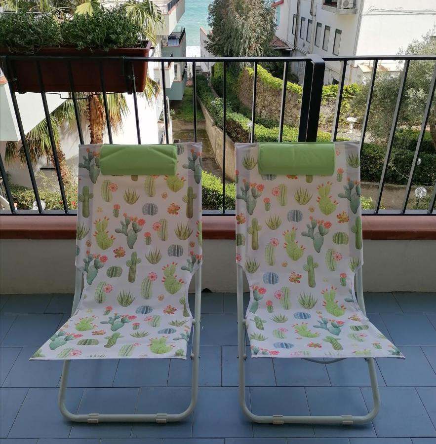 Oltremare Taormina Letojanni Apartment Exterior photo